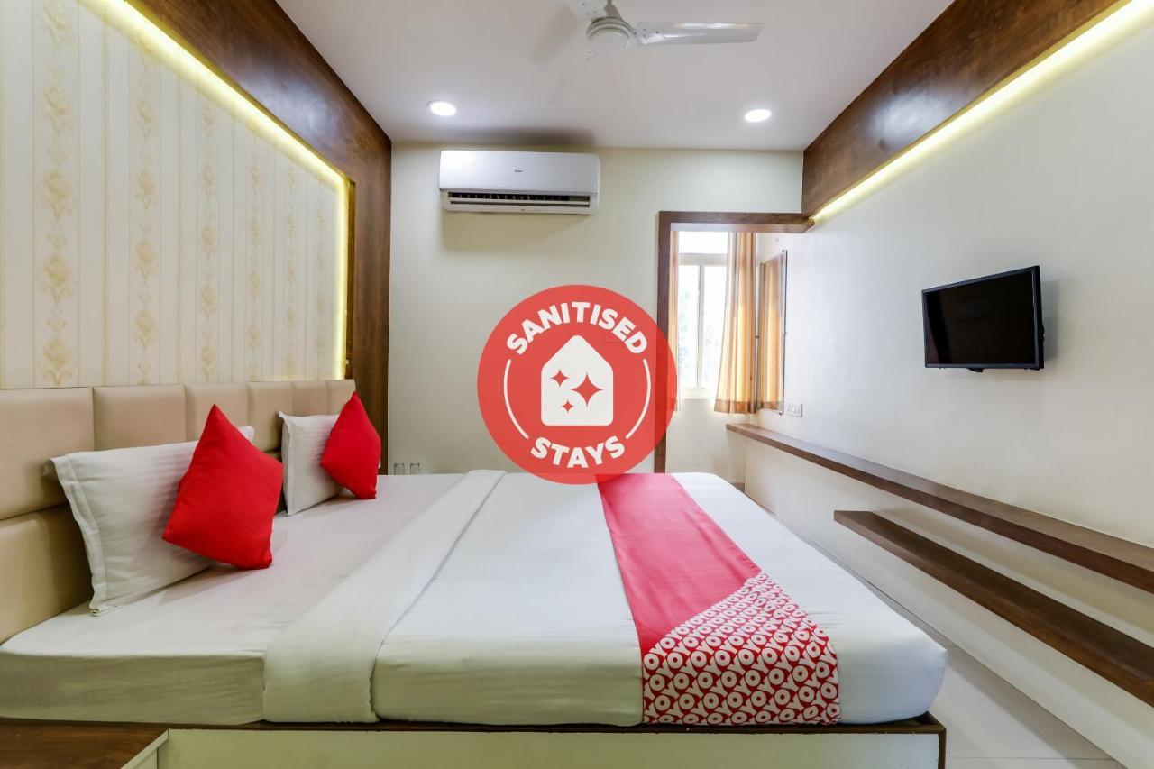 Oyo 16733 Hotel Sunshine Indore Eksteriør bilde